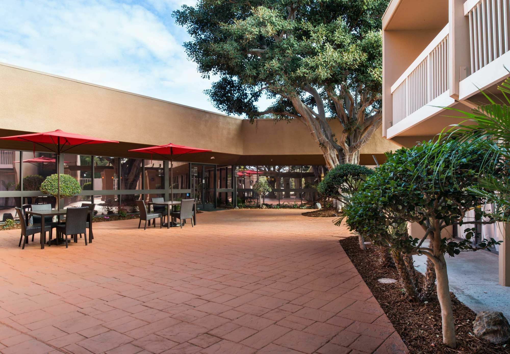 Hotel Courtyard By Marriott Oxnard/Ventura Exteriér fotografie